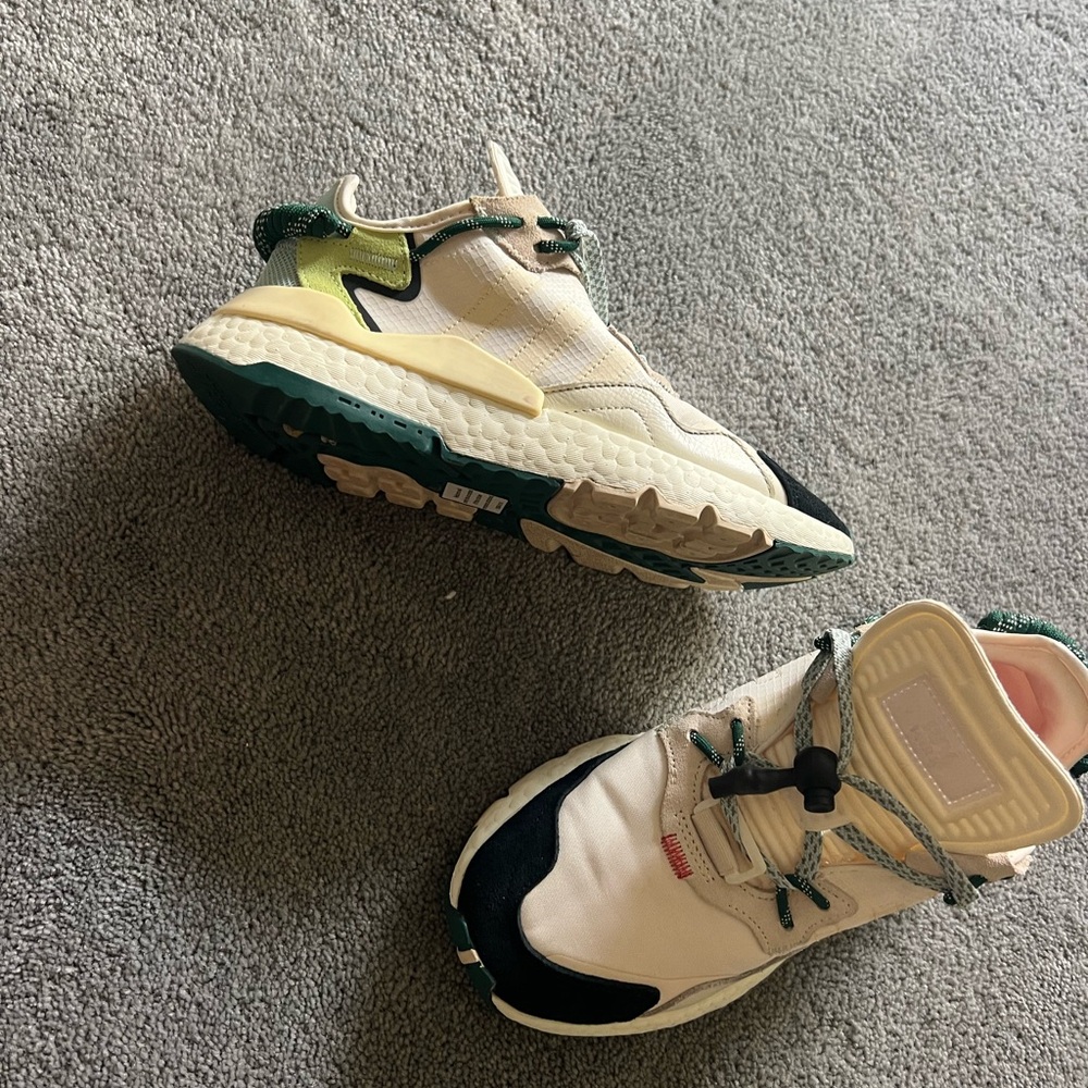 Adidas Nite Jogger Beyonce Ivy Park Off White size 6